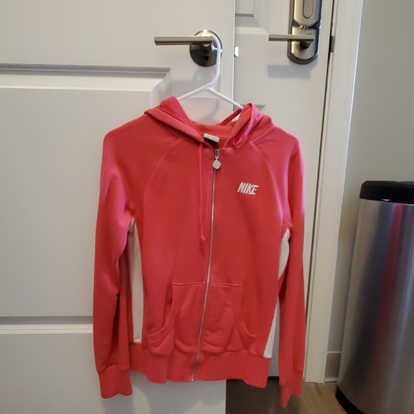 Nike pink sweater - Picture 1 of 3